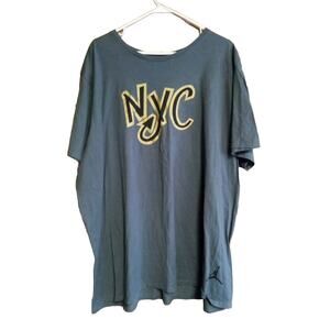 Jordan Shirt Men's 3XL Gray Crew Neck NYC Graphic Center Jumpman Logo Casual